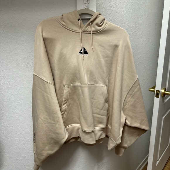 Nike ACG Tops - Nike women’s hoodie